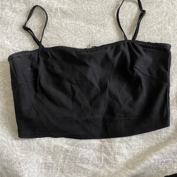 Cropped black tank top with zipper - Picture 2 of 3